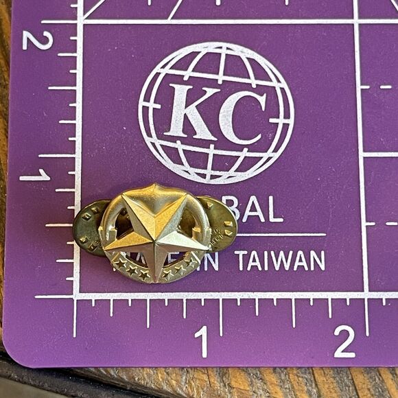 Vintage US Navy USN Surface Warfare Officer SWO & Command At Sea Pin Badge Star - Picture 13 of 15